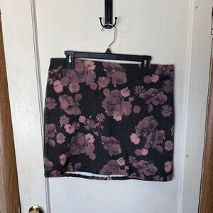 Floral Mini Skirt in Dusty Rose and Black
